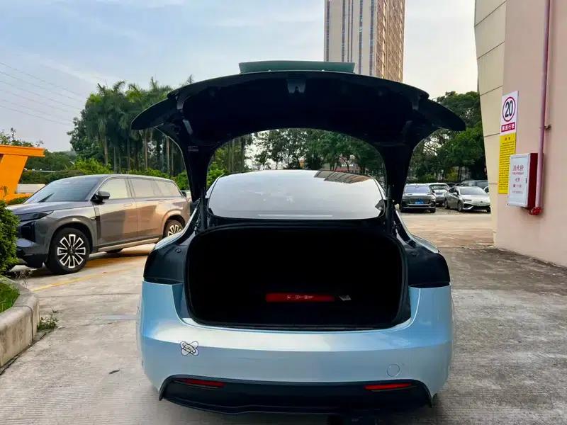 Model 3 2023 Rear-Wheel Drive — миниатюра 34
