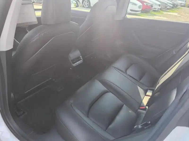 Model 3 2020 Standard Range Rear-Wheel Drive Upgrade — миниатюра 3