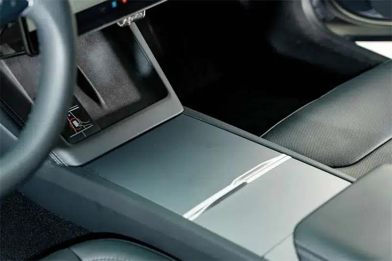Model 3 2023 Rear-Wheel Drive — миниатюра 12
