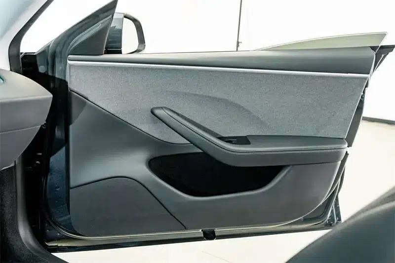Model 3 2023 Rear-Wheel Drive — миниатюра 14