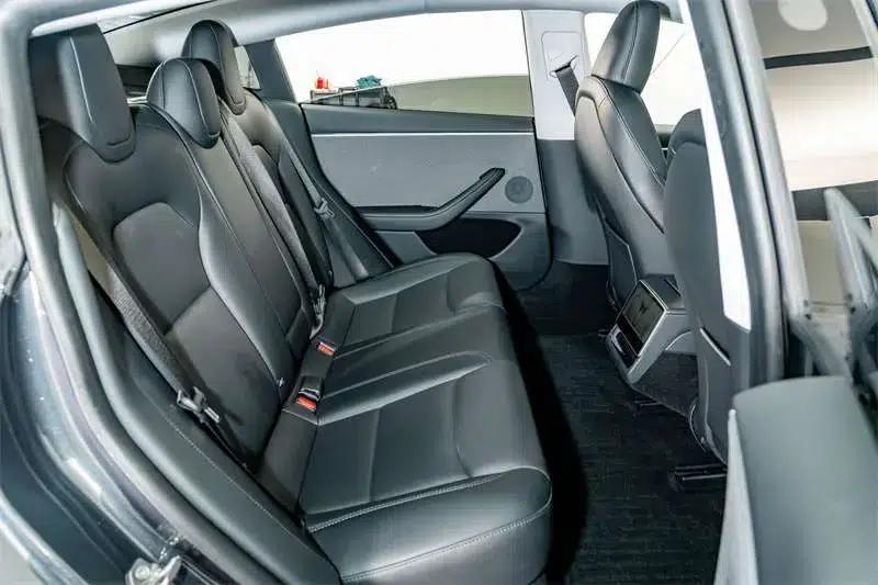 Model 3 2023 Rear-Wheel Drive — миниатюра 22