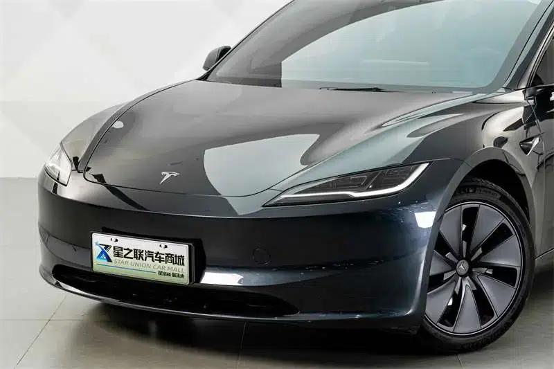 Model 3 2023 Rear-Wheel Drive — миниатюра 8