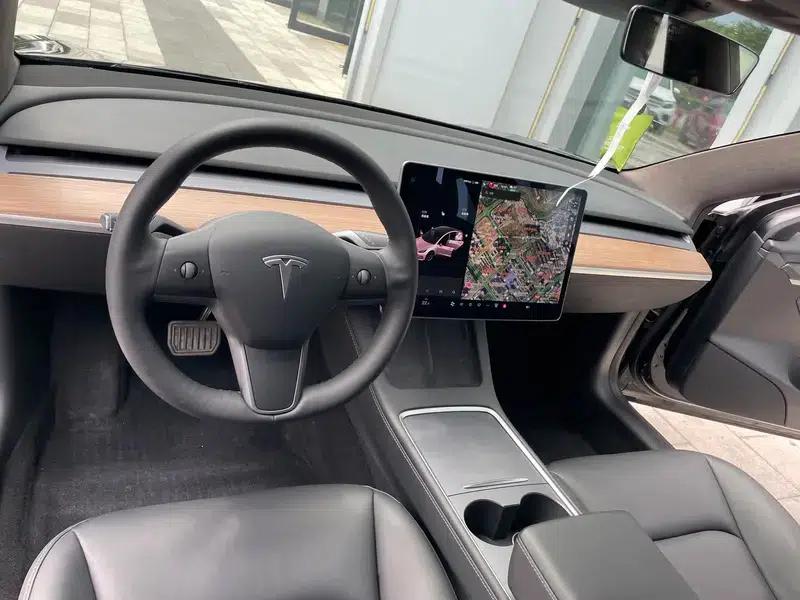Model 3 2021 Standard Range Rear-Wheel Drive Upgrade — миниатюра 13