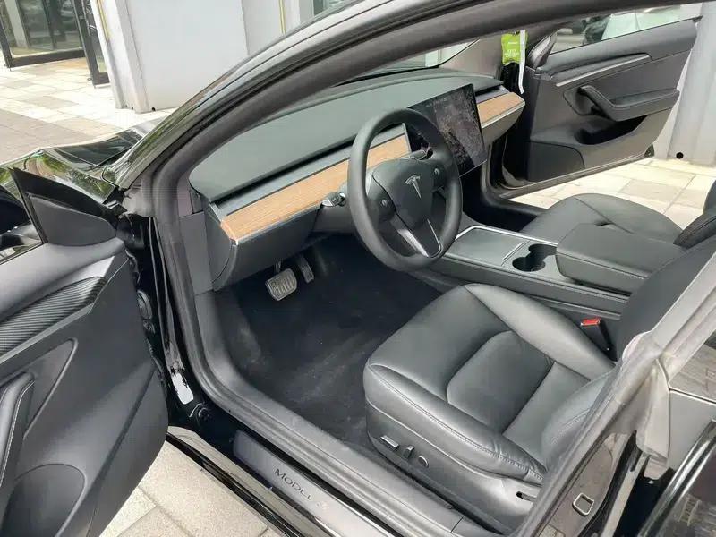 Model 3 2021 Standard Range Rear-Wheel Drive Upgrade — миниатюра 14