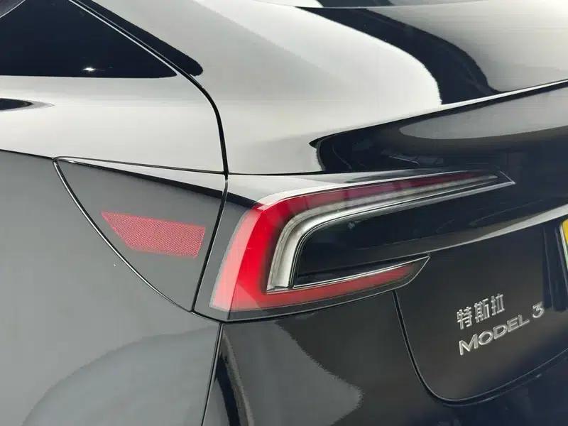 Model 3 2023 Rear-Wheel Drive — миниатюра 13