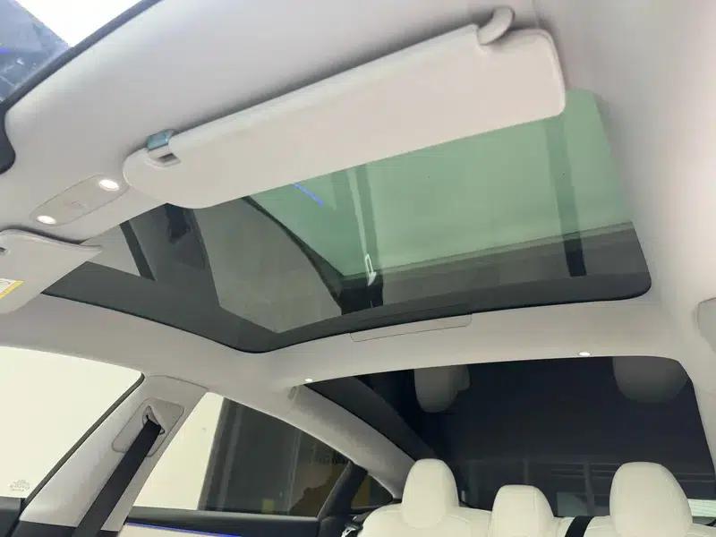 Model 3 2023 Rear-Wheel Drive — миниатюра 19