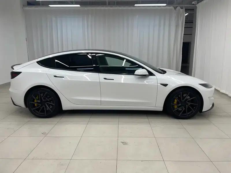 Model 3 2024 Performance All-Wheel Drive — миниатюра 8