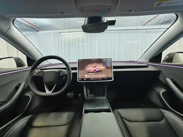 Model 3 2023 Rear-Wheel Drive — миниатюра 14