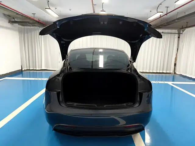 Model 3 2023 Rear-Wheel Drive — миниатюра 20