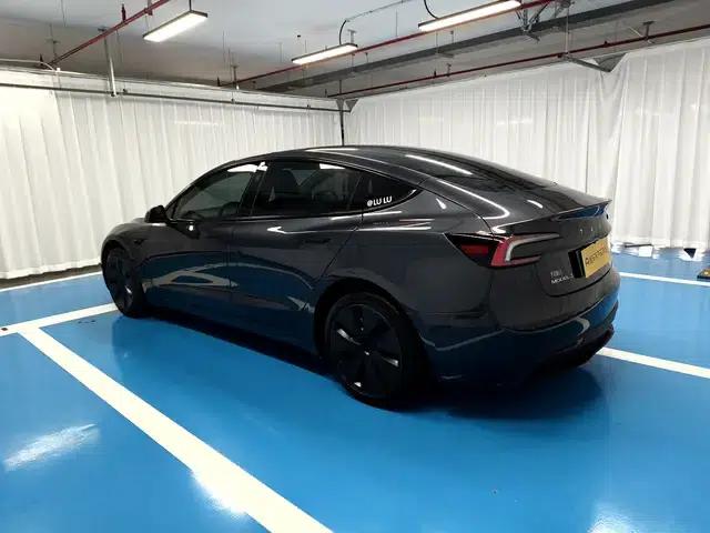 Model 3 2023 Rear-Wheel Drive — миниатюра 5