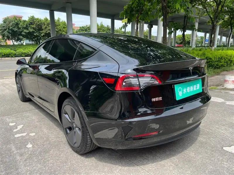 Model 3 2022 Rear-Wheel Drive — миниатюра 4