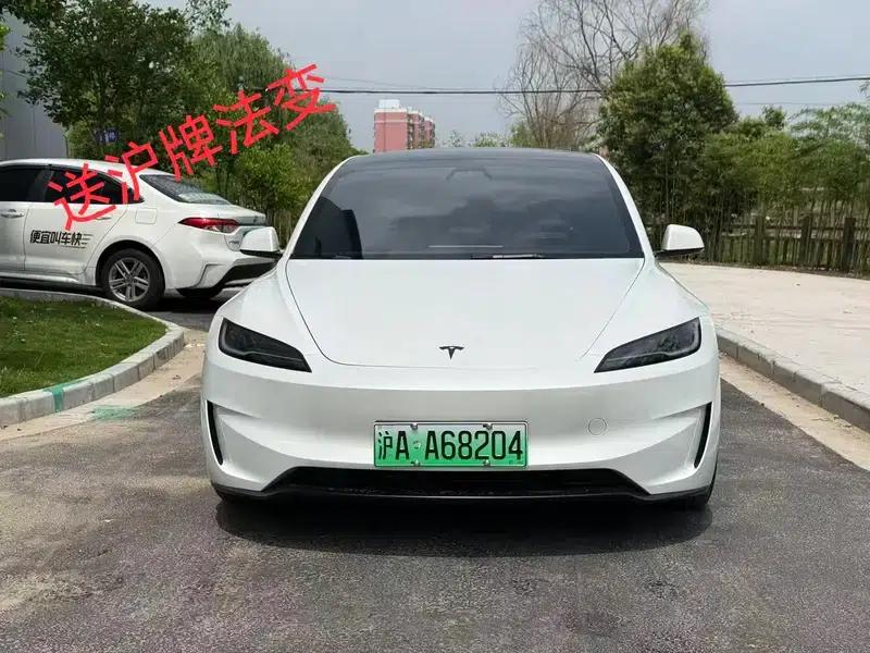 Model 3 2024 Performance All-Wheel Drive — миниатюра 2
