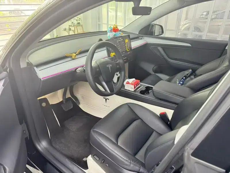 Model 3 2024 Performance All-Wheel Drive — миниатюра 9