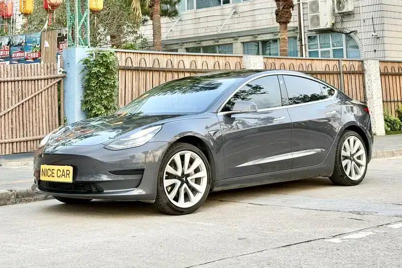 Model 3 2020 Standard Range Rear-Wheel Drive Upgrade — миниатюра 1