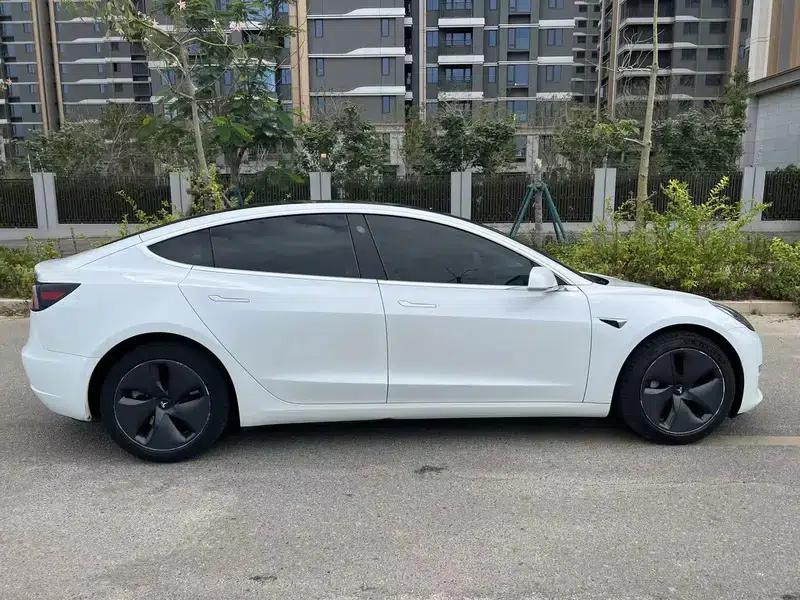 Model 3 2020 Long Range Rear-Wheel Drive — миниатюра 5
