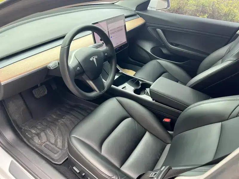 Model 3 2020 Long Range Rear-Wheel Drive — миниатюра 8