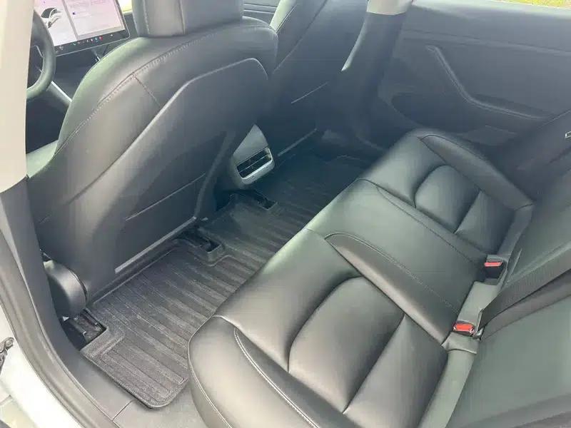 Model 3 2020 Long Range Rear-Wheel Drive — миниатюра 9