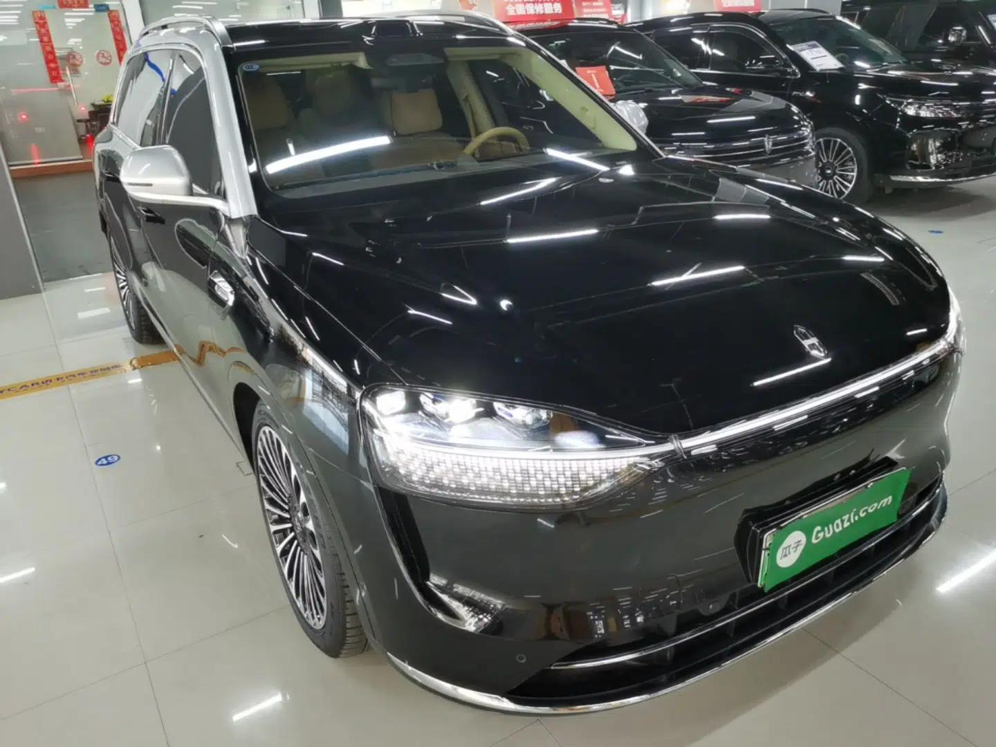 Hima AITO M9 2025 Extended-Range Ultra Version 52 kWh 6-Seater — миниатюра 3