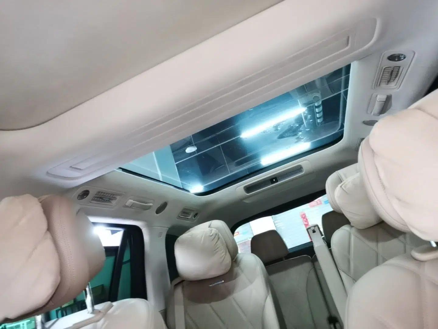 Hima AITO M9 2025 Extended-Range Ultra Version 52 kWh 6-Seater — миниатюра 21