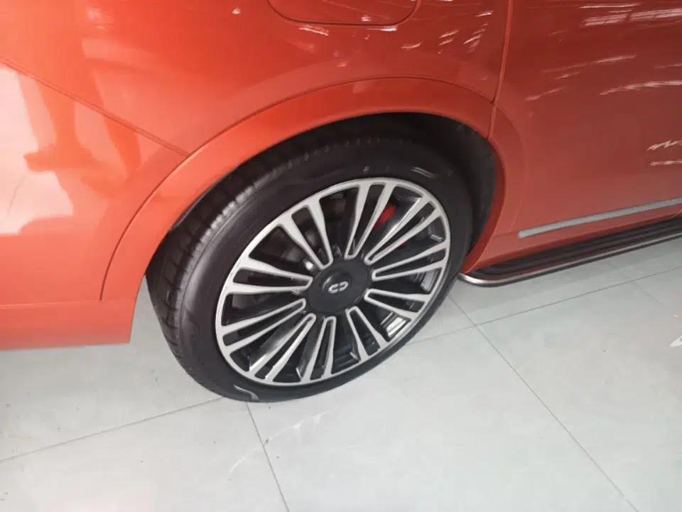Hima AITO M9 2024 Range-Extended Ultra Version 42 kWh 6-Seater Model — миниатюра 11