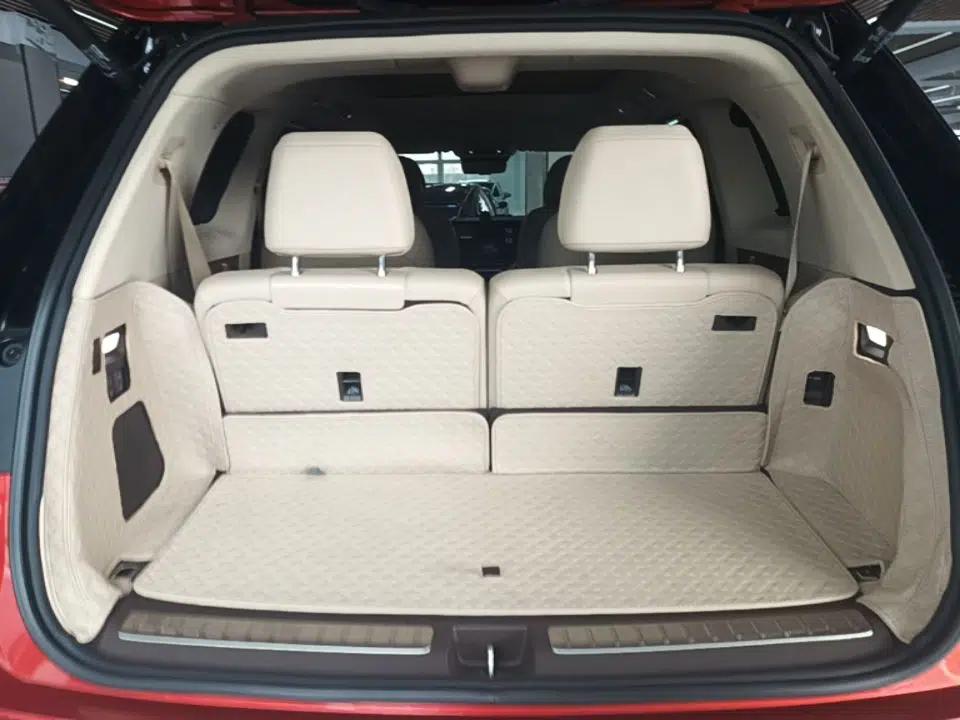 Hima AITO M9 2024 Range-Extended Ultra Version 42 kWh 6-Seater Model — миниатюра 22