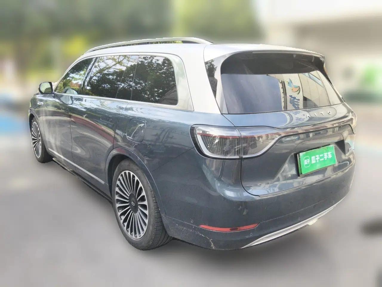 Hima AITO M9 2024 Range-Extended Ultra Version 52 kWh 5-Seater Model — миниатюра 4
