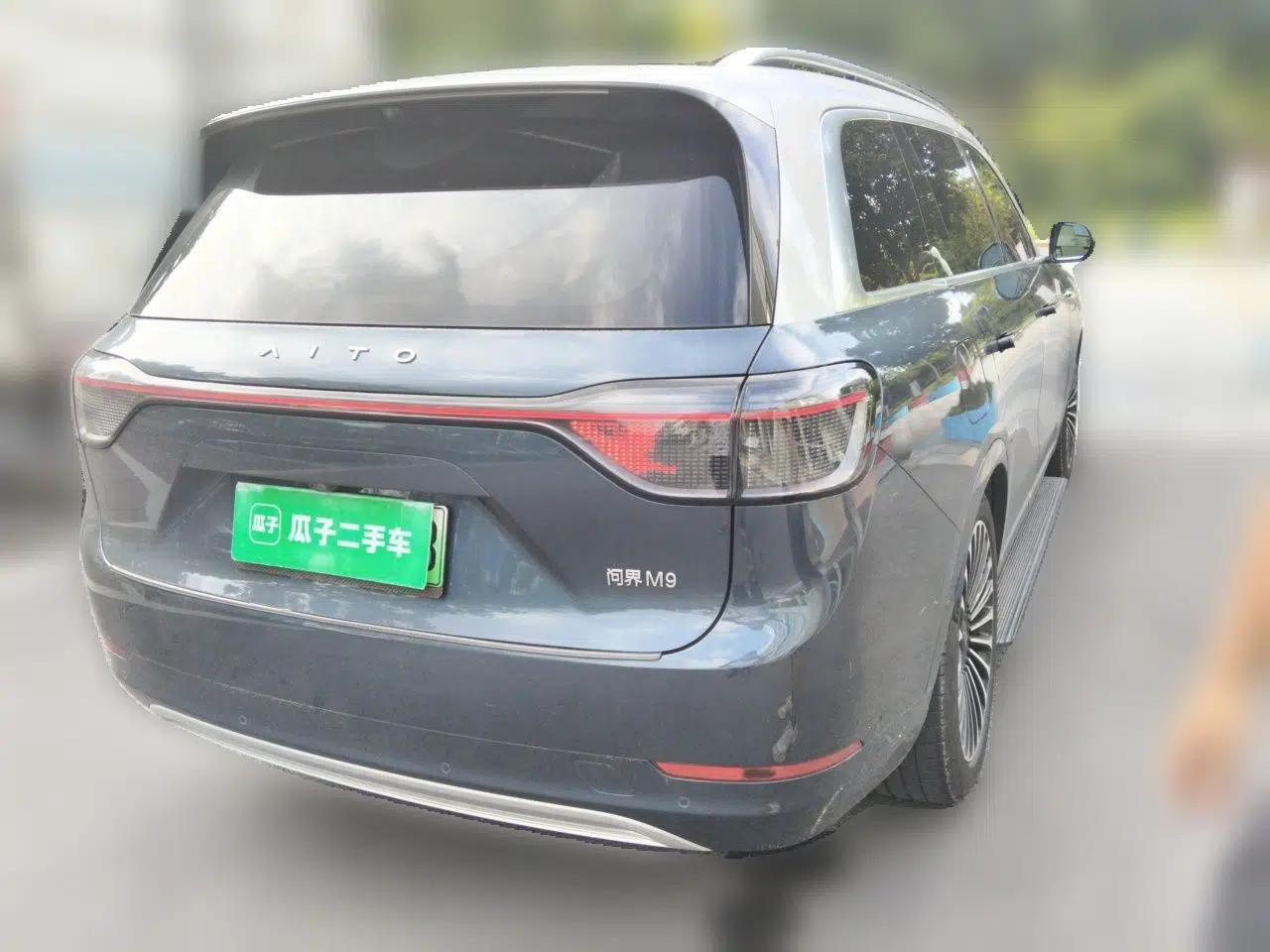 Hima AITO M9 2024 Range-Extended Ultra Version 52 kWh 5-Seater Model — миниатюра 6