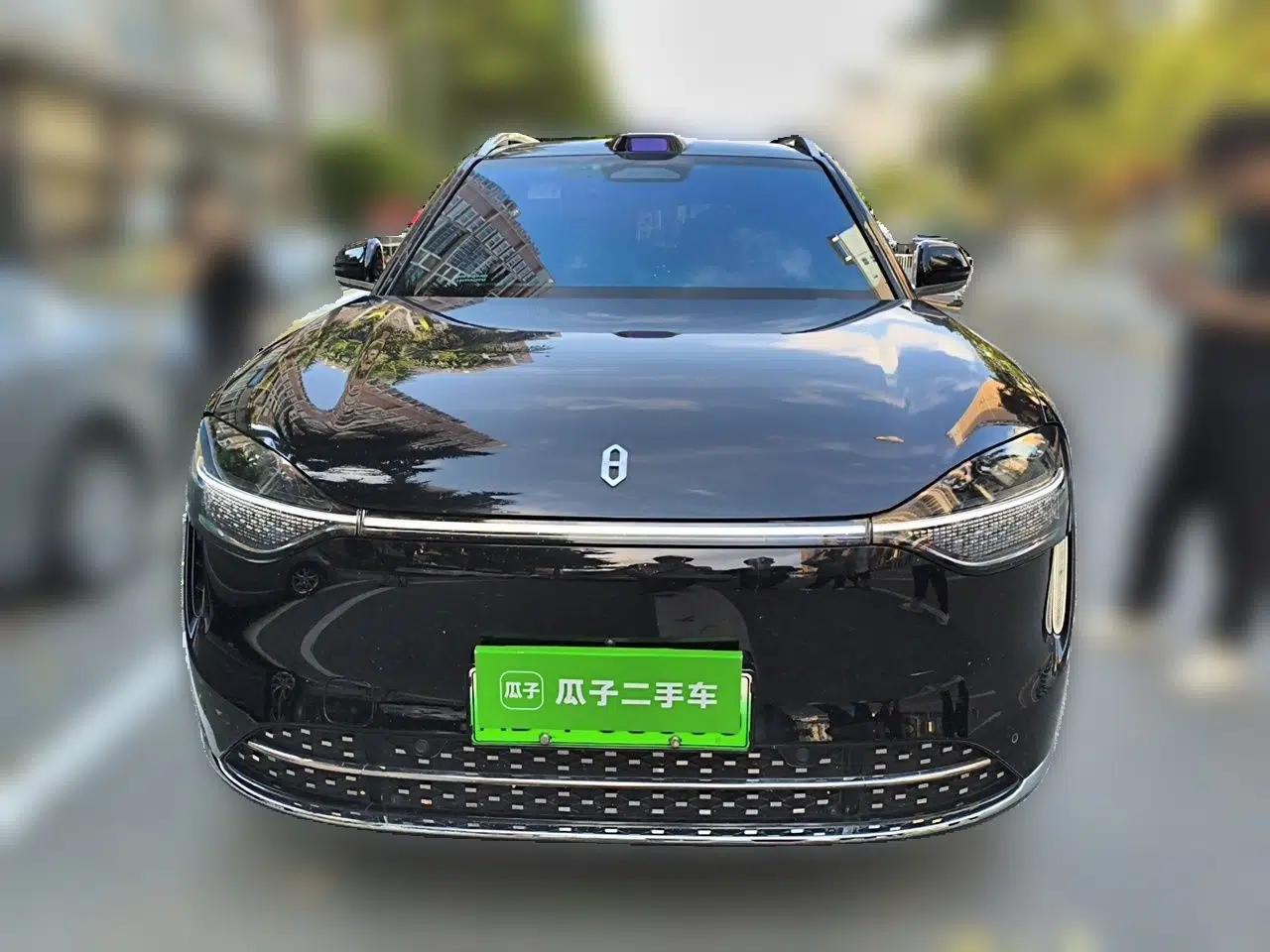 Hima AITO M9 2024 Range-Extended Max Edition 42 kWh 6-Seater Version — миниатюра 2