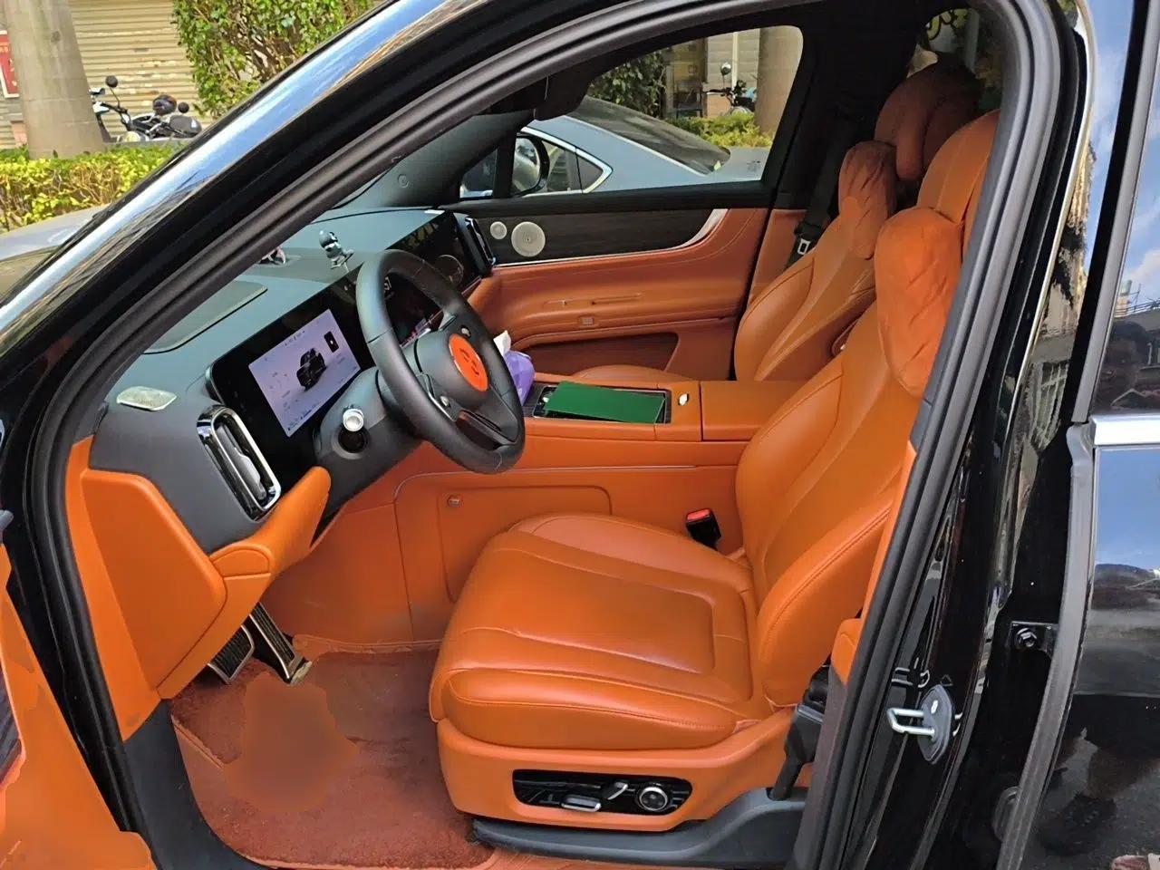 Hima AITO M9 2024 Range-Extended Max Edition 42 kWh 6-Seater Version — миниатюра 15