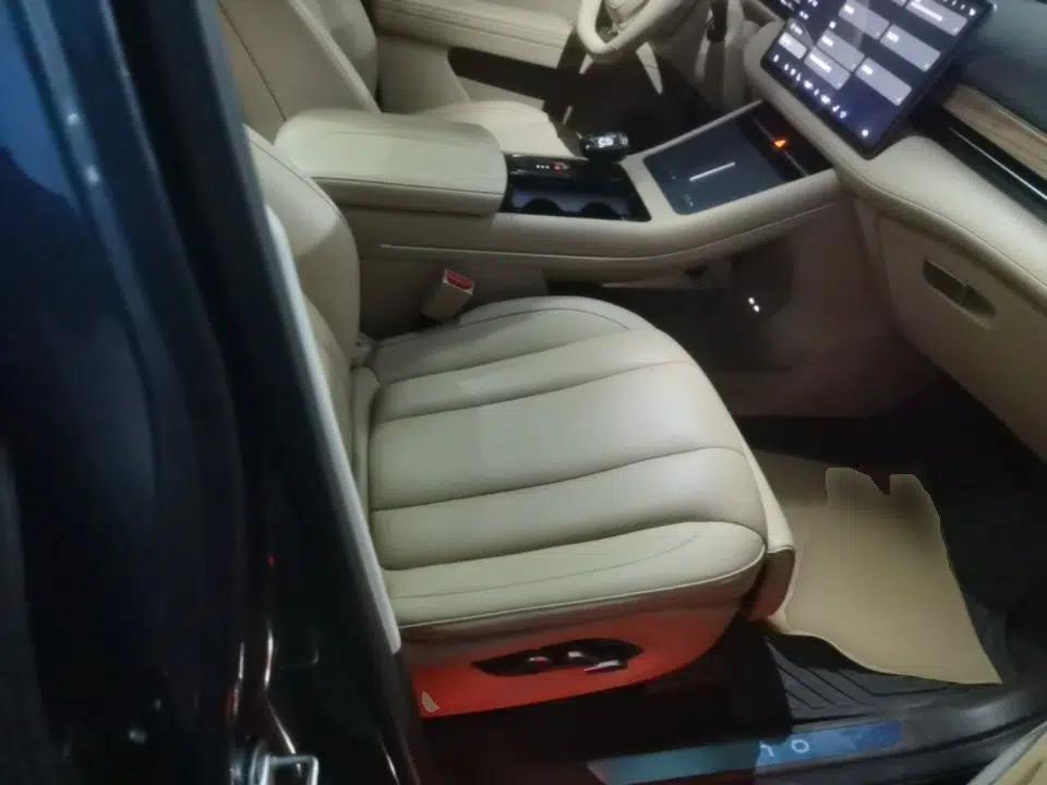Hima AITO M7 2024 1.5T Intelligent Drive Rear-Drive Ultra Version 5 Seats — миниатюра 19