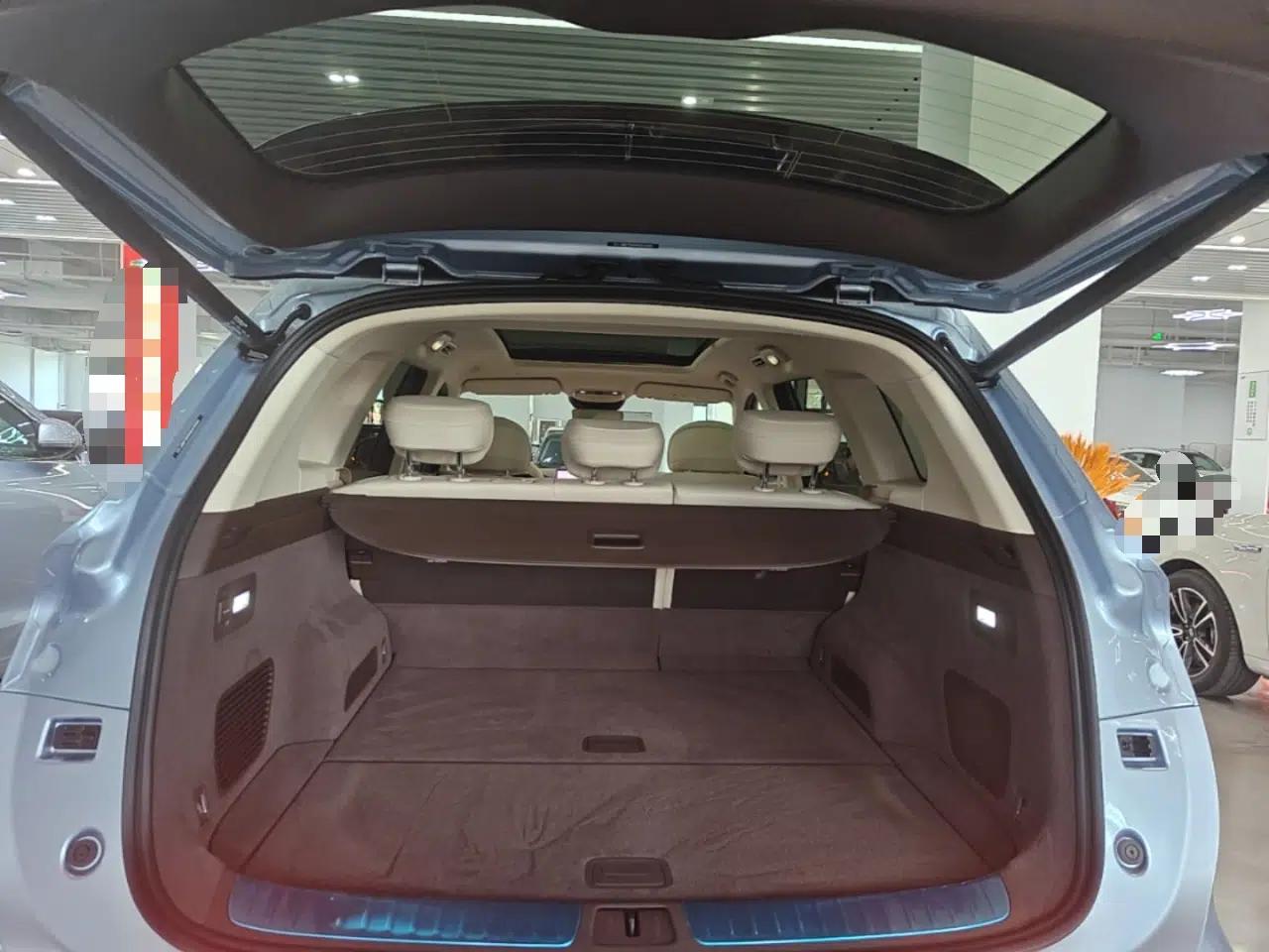 Hima AITO M7 2024 1.5T Intelligent Driving 4WD Max Edition 5 Seats — миниатюра 22