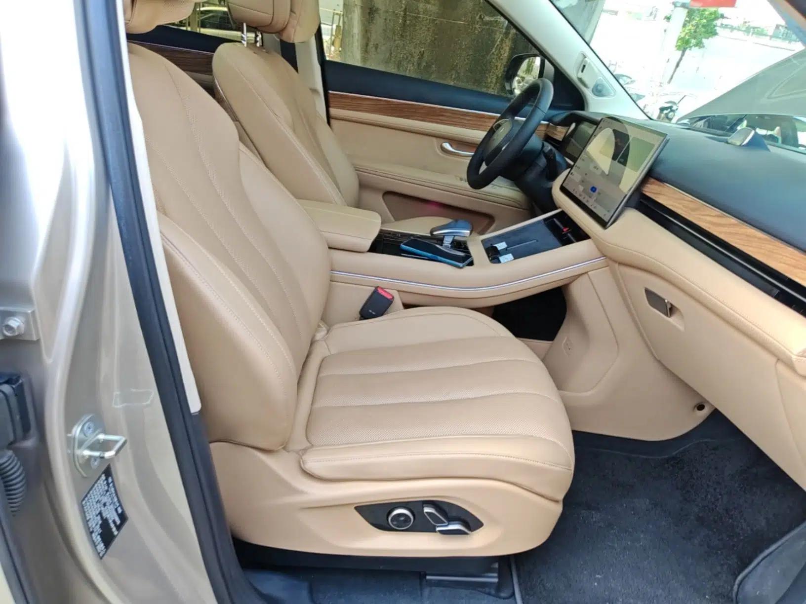 Hima AITO M7 2022 1.5T Rear-Drive Comfort Edition — миниатюра 19