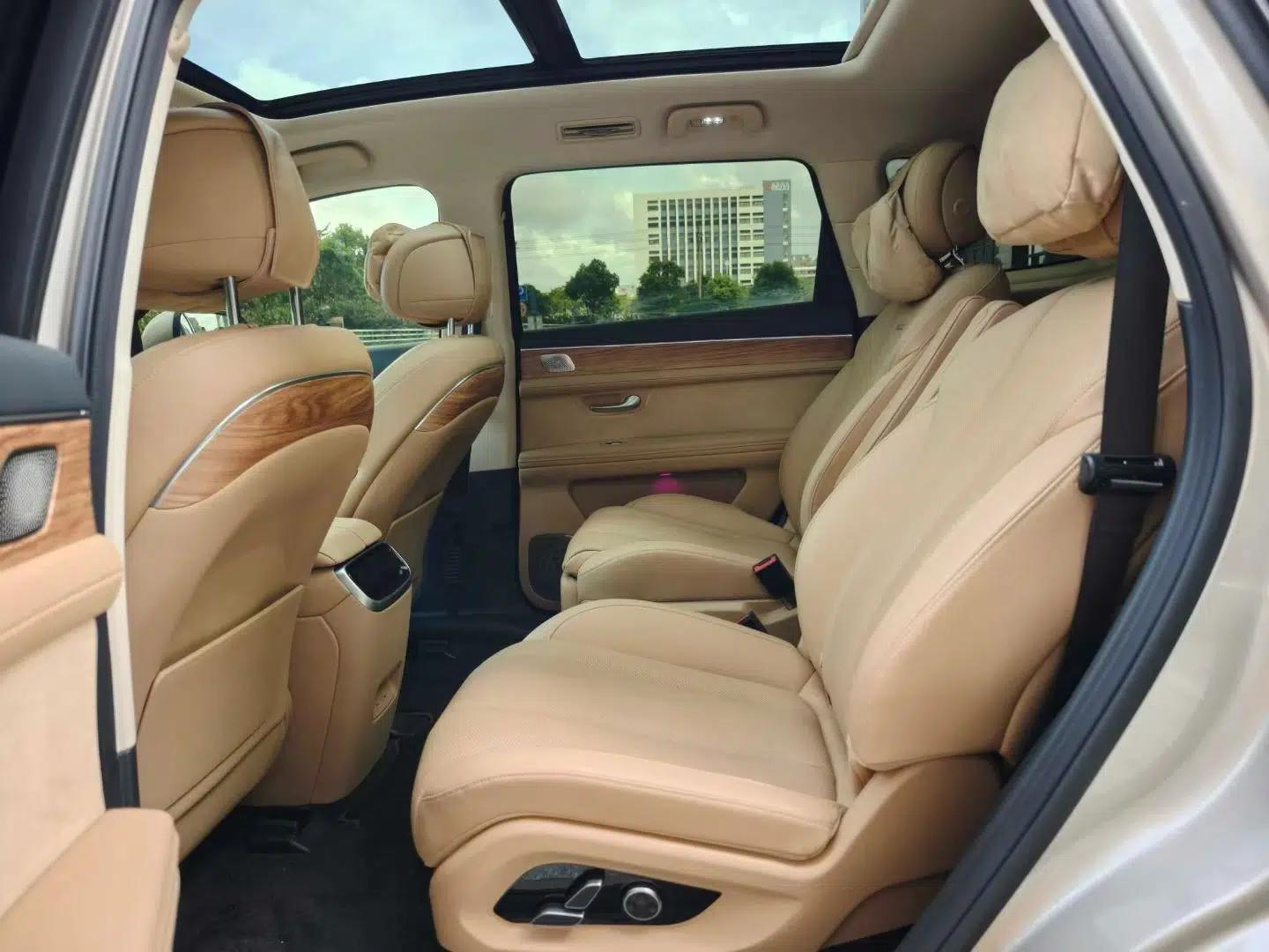 Hima AITO M7 2022 1.5T Rear-Drive Comfort Edition — миниатюра 20