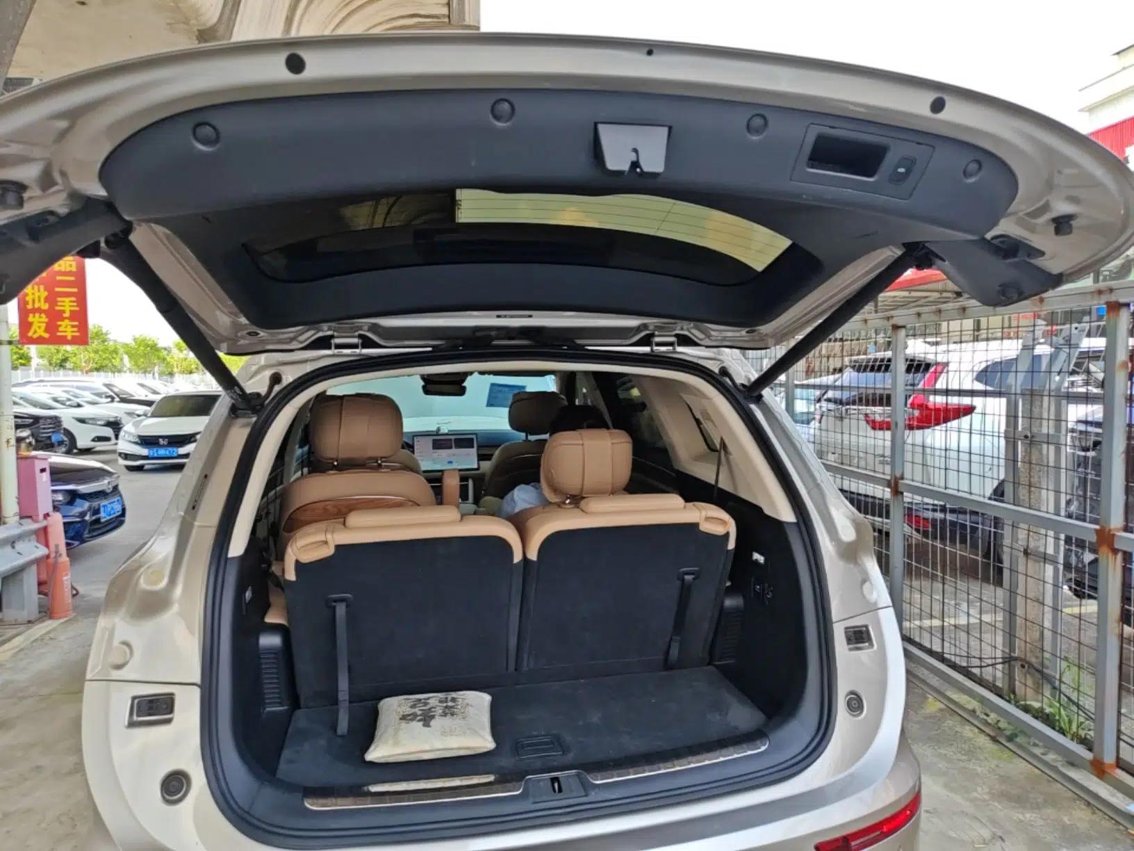 Hima AITO M7 2022 1.5T Rear-Drive Comfort Edition — миниатюра 22