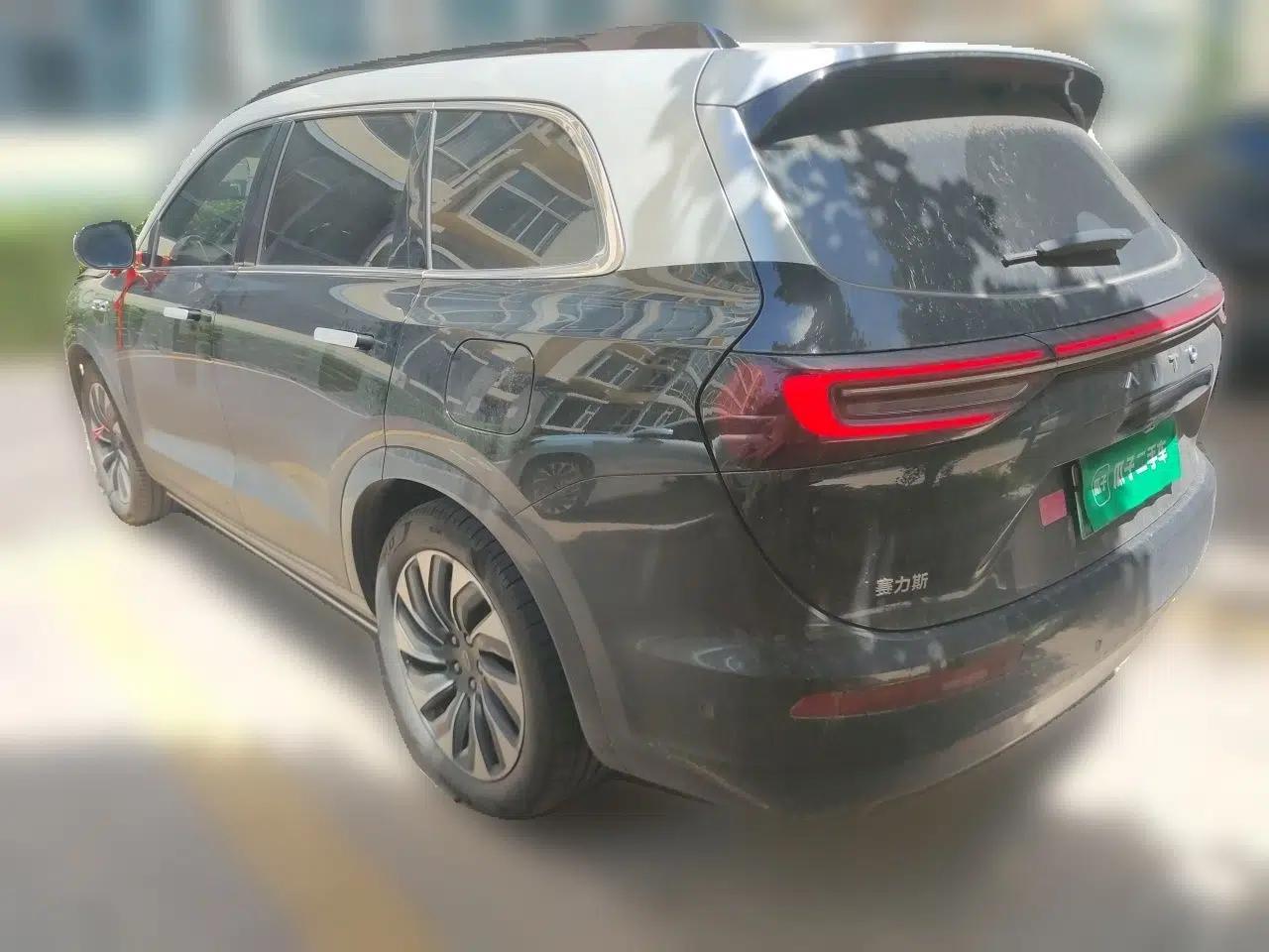 Hima AITO M7 2024 1.5T Intelligent Driving 4WD Max Edition 5 Seats — миниатюра 4