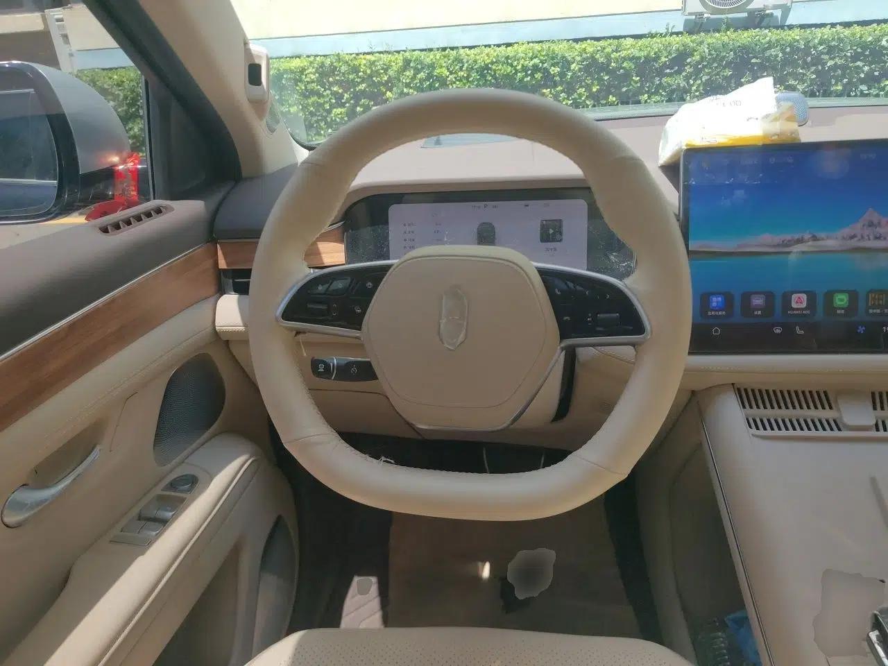 Hima AITO M7 2024 1.5T Intelligent Driving 4WD Max Edition 5 Seats — миниатюра 10