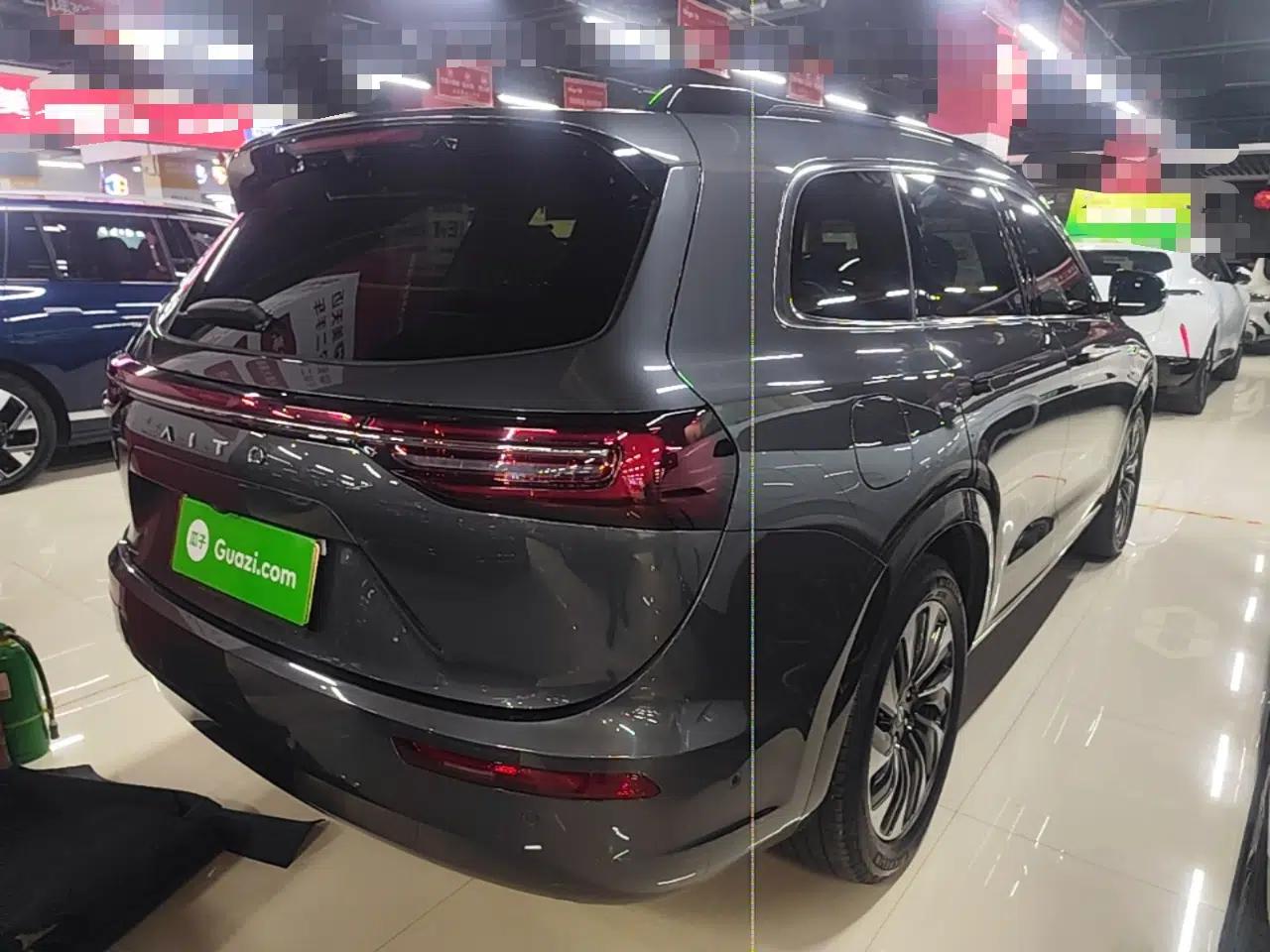 Hima AITO M7 2024 1.5T Intelligent Driving 4WD Max Edition 5 Seats — миниатюра 6