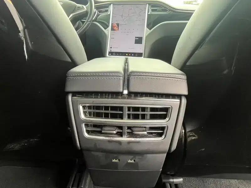 2016 Model X, AWD, 6-seater, All-electric, Parallel Import — миниатюра 11