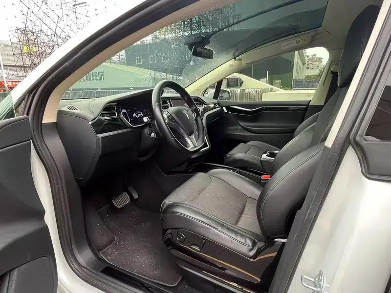 2016 Model X, AWD, 6-seater, All-electric, Parallel Import — миниатюра 20