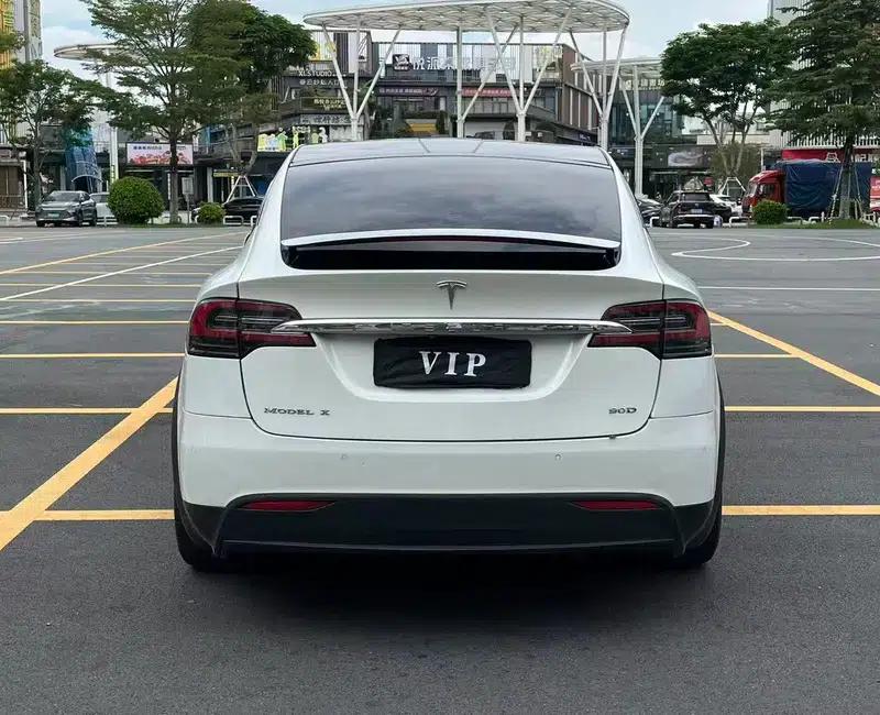2016 Model X, AWD, 6-seater, All-electric, Parallel Import — миниатюра 6