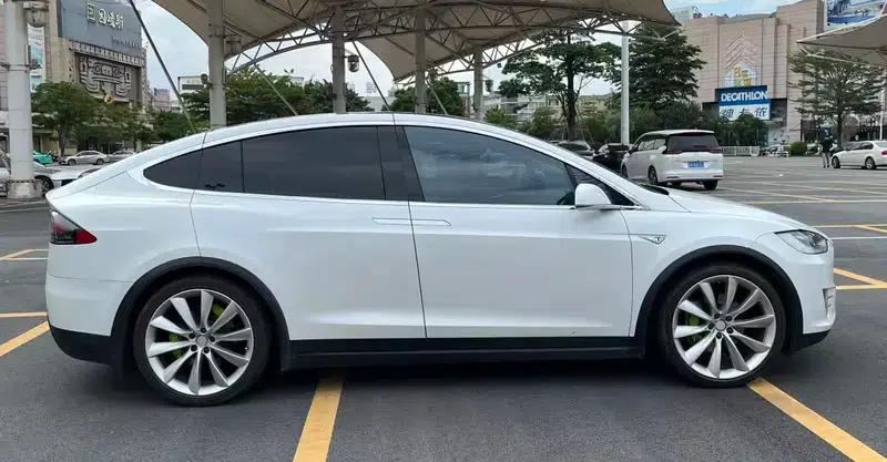 2016 Model X, AWD, 6-seater, All-electric, Parallel Import — миниатюра 7