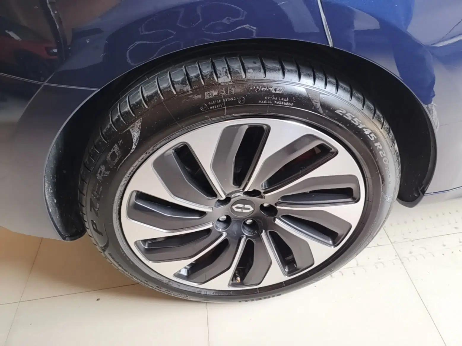 Hima AITO M5 2022 Extended-Range Four-Wheel Drive Ultimate Edition — миниатюра 11