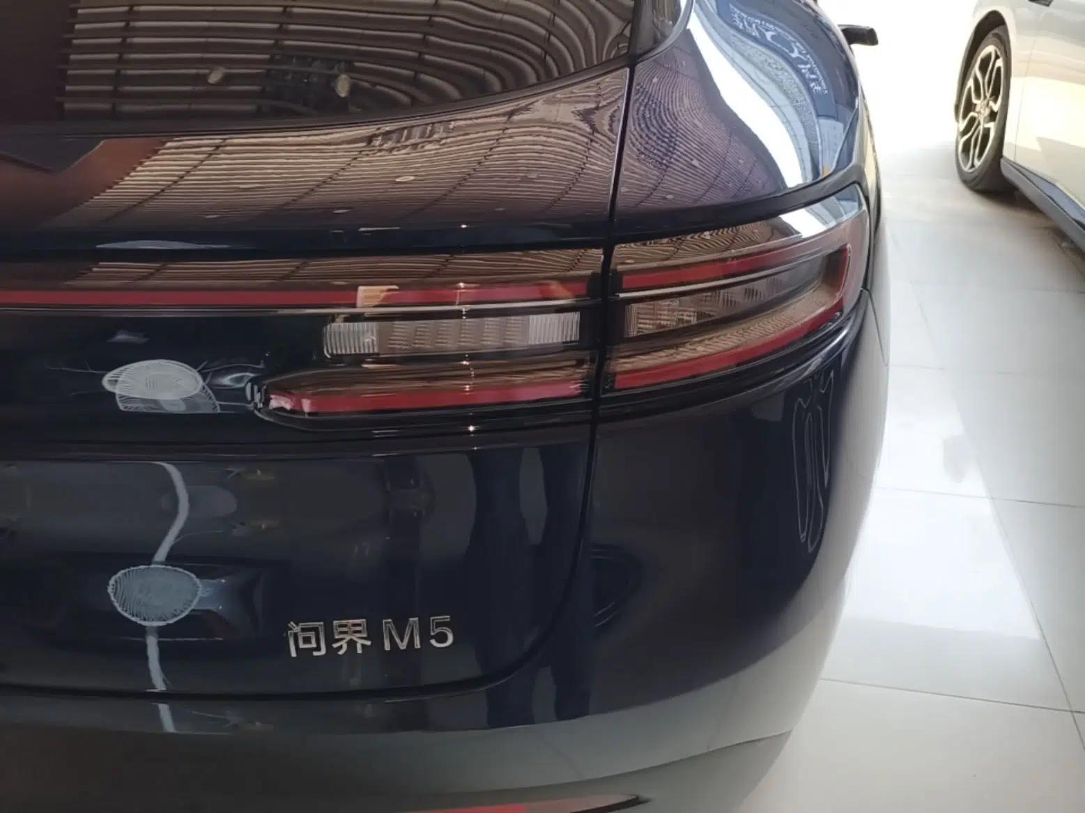 Hima AITO M5 2022 Extended-Range Four-Wheel Drive Ultimate Edition — миниатюра 9