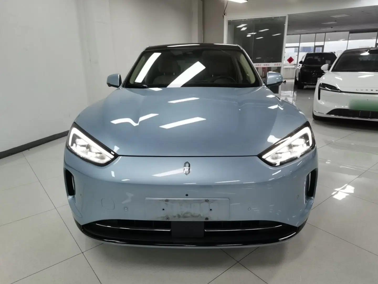 Hima AITO M5 2022 Pure Electric Rear-Drive Standard Edition — миниатюра 2
