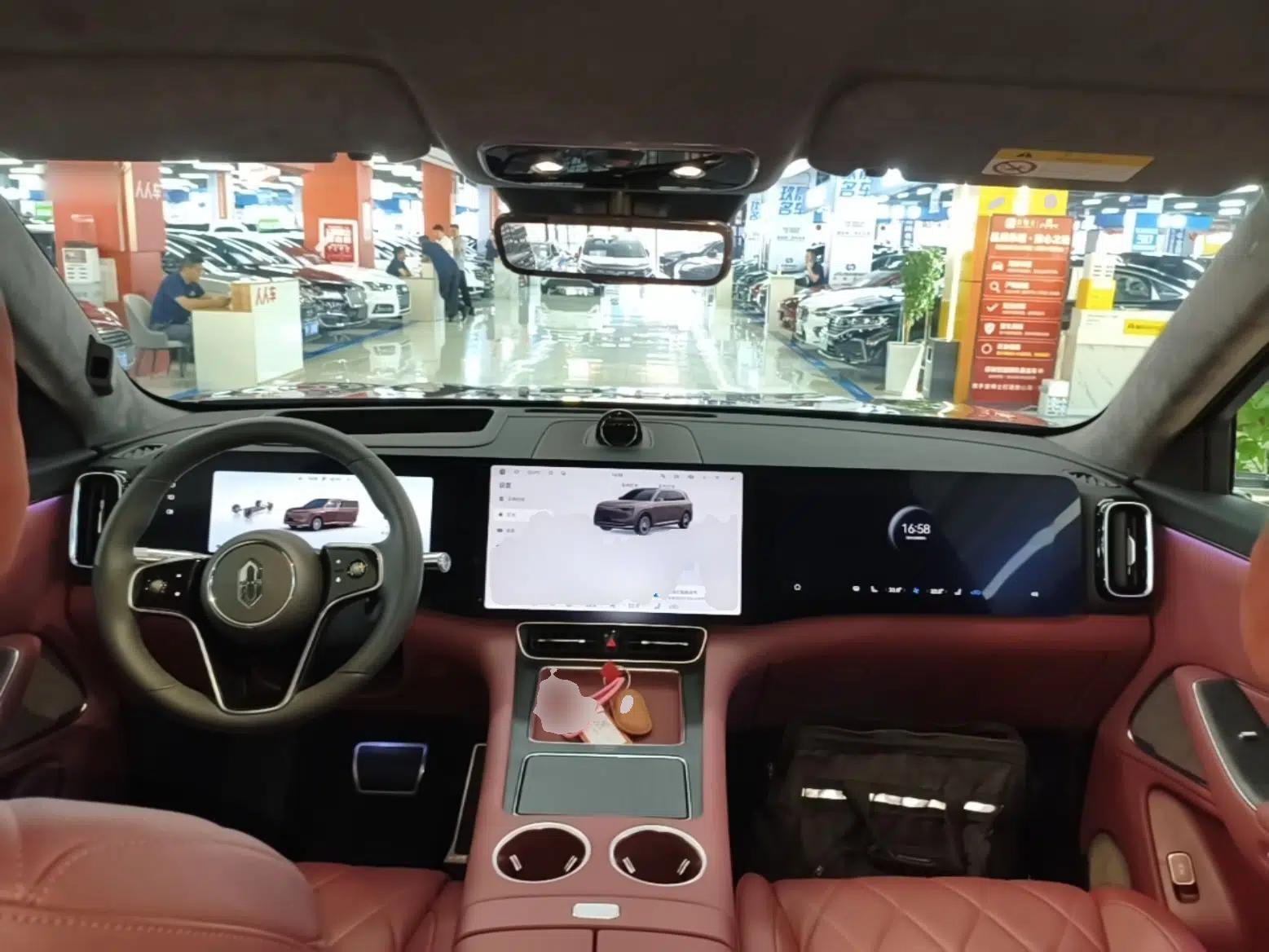 Hima AITO M8 2025 Extended-Range Ultra Version 53.4 kWh 5-Seater Edition — миниатюра 12