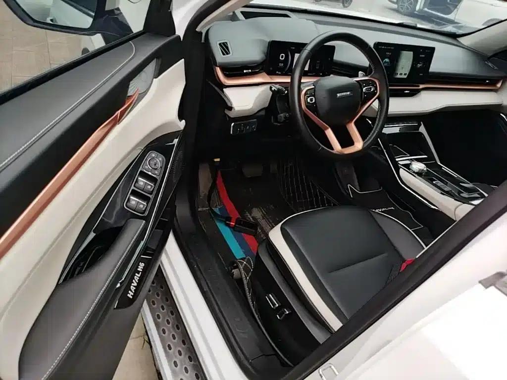 Haval H6 2021 Model, Third Generation, 2.0T Automatic Two-Wheel Drive Max — миниатюра 16