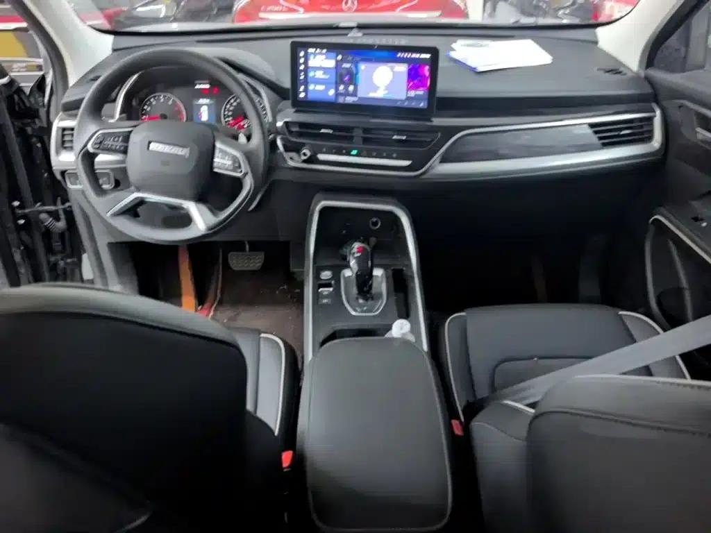 Haval H6 2023 National Trend Edition 1.5T Automatic Urban Edition — миниатюра 10