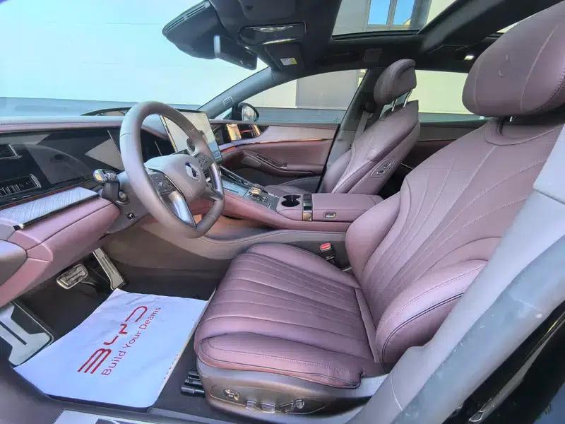 Denza Z9GT DM 2024 1100 AWD Max Edition — миниатюра 13