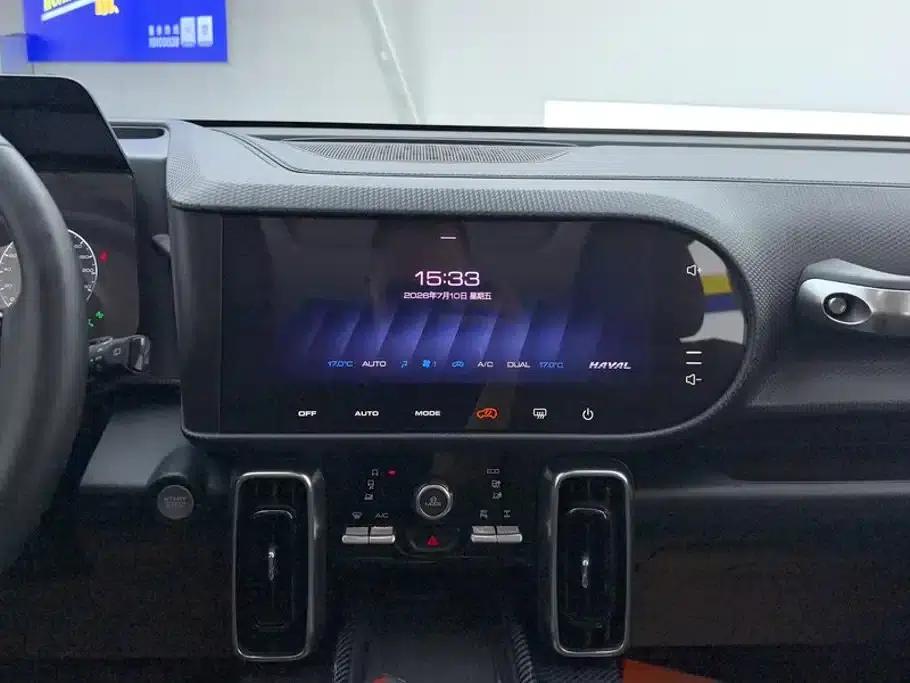Haval Big Dog 2021 Facelift 2.0T DCT 4WD Howling Dog Edition — миниатюра 13