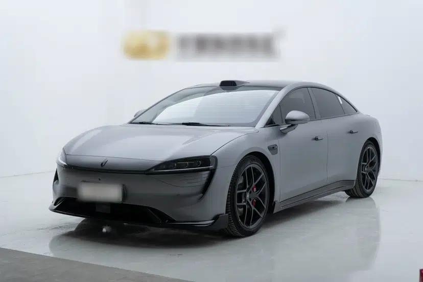 Hima Luxeed S7 2026 Model Ultra — миниатюра 1